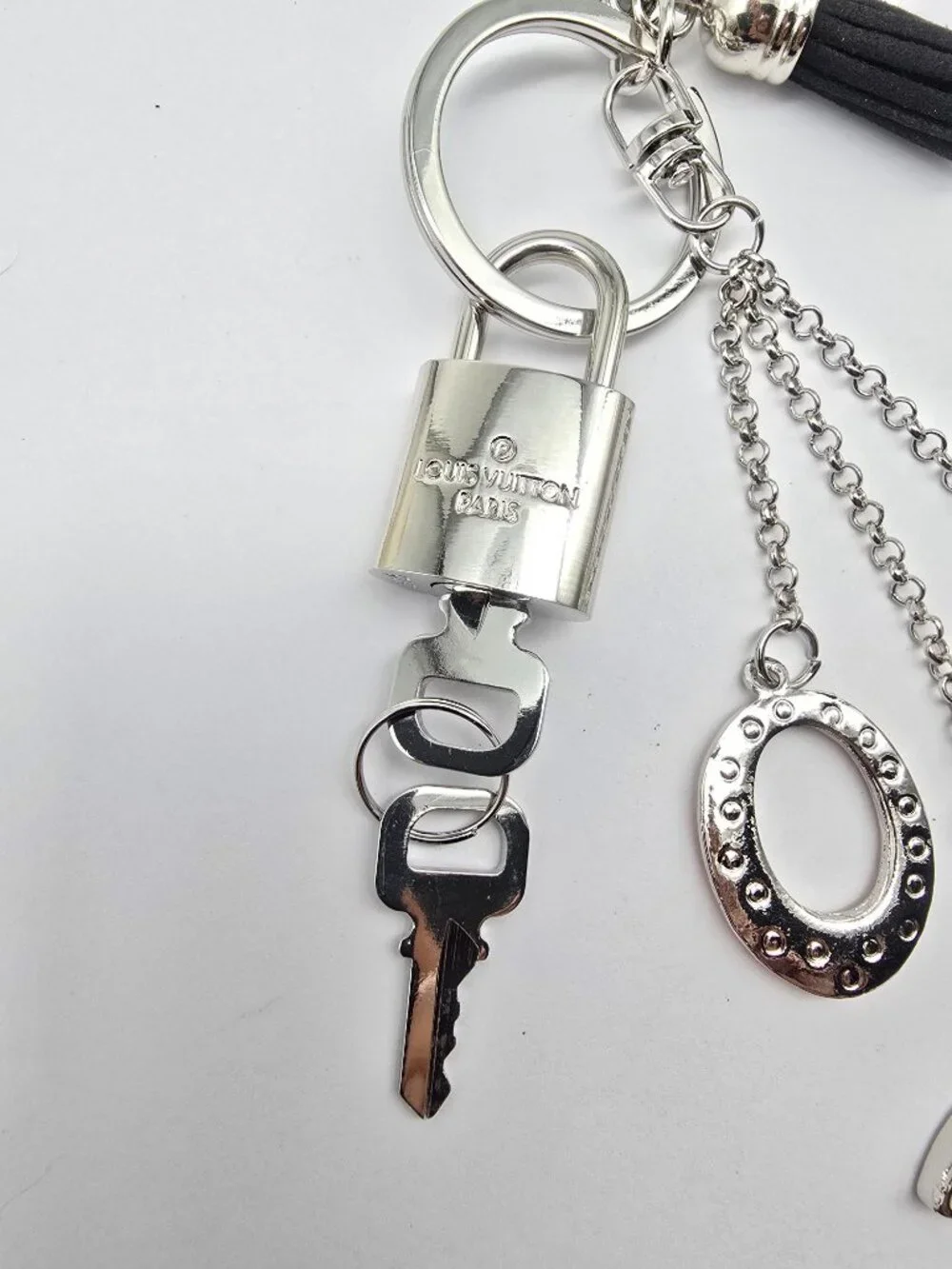 Authentic Louis Vuitton Silver Lock 🔒 Unbranded Keychain Bag Charm LV